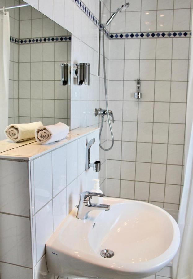 Parkhotel Viktoria Velten Exteriör bild